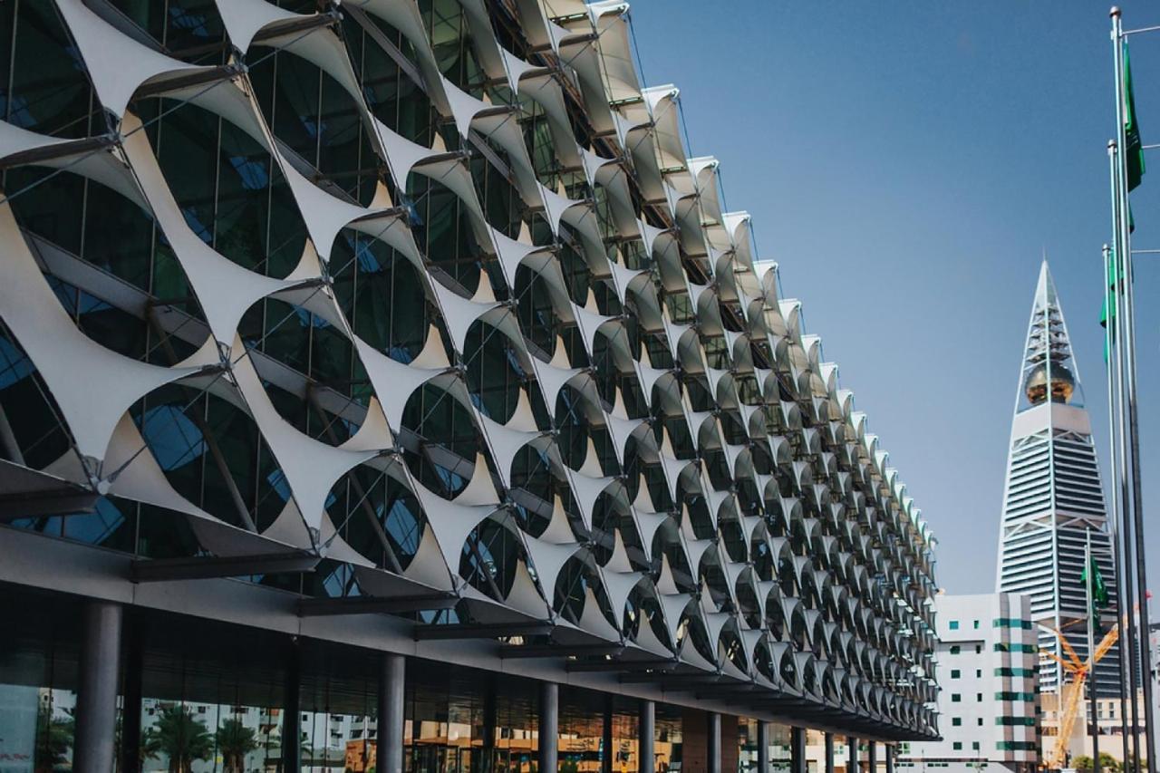 Holiday Inn Riyadh Al Qasr By Ihg Екстер'єр фото