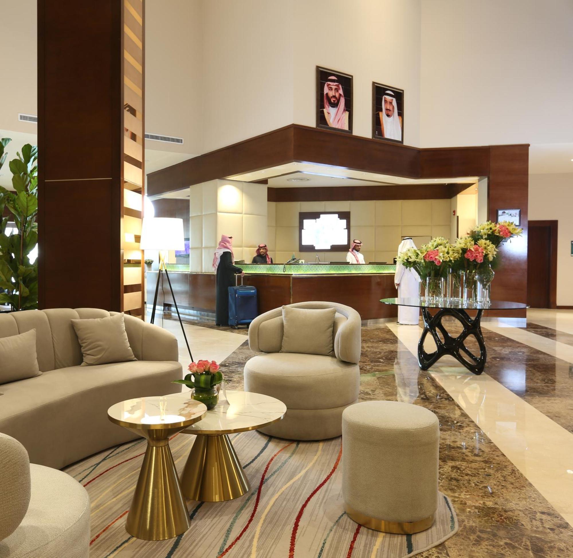 Holiday Inn Riyadh Al Qasr By Ihg Екстер'єр фото